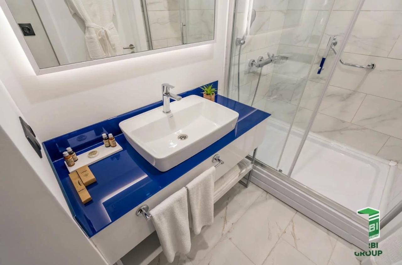 Orbi City Suite Sea View In Batumi Aparthotel Exterior foto