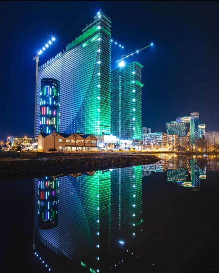 Orbi City Suite Sea View In Batumi Aparthotel Exterior foto